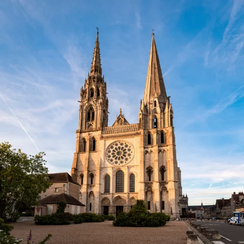 circuits touristiques a chartres en vtc ecologique